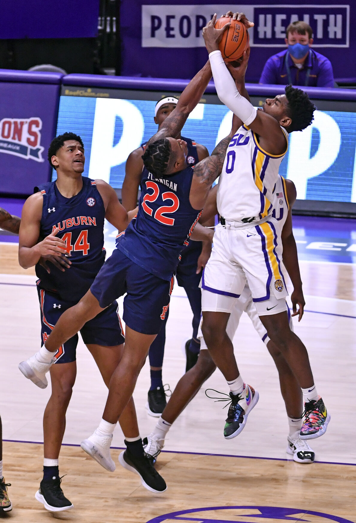 BR.lsuauburnbasketball.022121 HS 936.JPG
